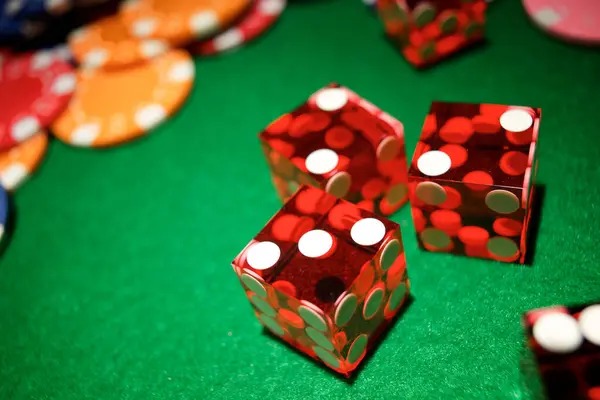 Lucky Twins live dealer table on judi388 platform